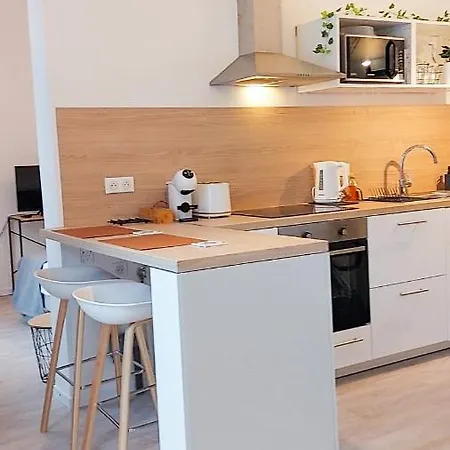 Artpink - Ideal Pros - Proche Commerces - Agathor * Montlucon