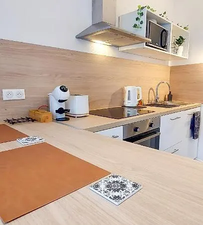 Artpink - Ideal Pros - Proche Commerces - Agathor *