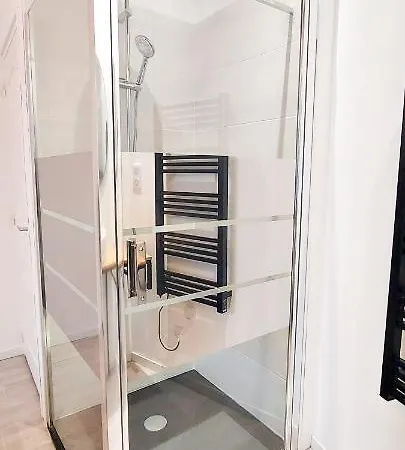 Artpink - Ideal Pros - Proche Commerces - Agathor * Montlucon