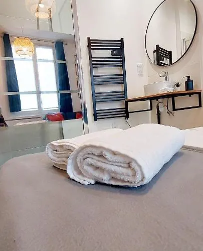 Artpink - Ideal Pros - Proche Commerces - Agathor Apartment